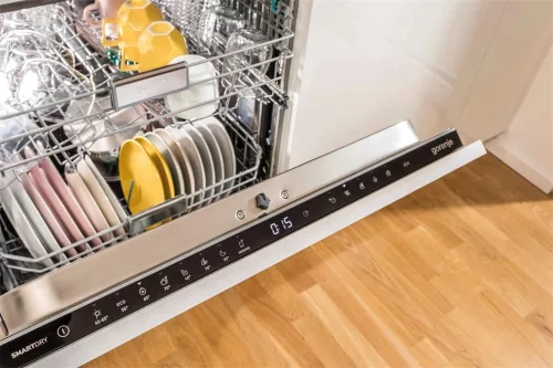 Gorenje GV663D60 Beépíthető mosogatógép, teljesen integrált, 60 cm széles,16 teríték, TotalDry, 8 program, evőeszköztartó tálca, SpeedWash, Higiénia program, 44dB(A),3 év garancia