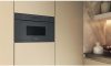 Whirlpool WMN14BSG beépíthető mikrohullámú sütő, Grafit szürke, 22 liter, mikrohullám teljesítmény 750 W, oldalra nyíló üvegajtó