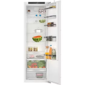   Bosch KIR81ADD0 beépíthető hűtőszekrény, 177,2 cm, 310 l űrtartalom, érintővezérlés, PowerVentilation, szuperhűtés, VitaFresh fiók, 34dB(A)